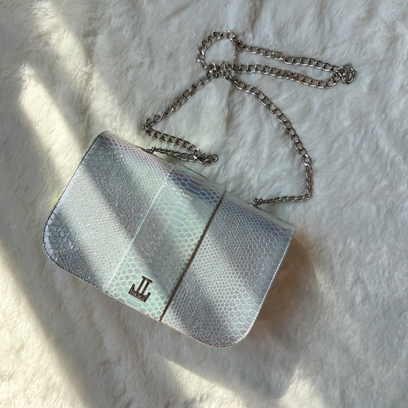 $495 NEW Loriblu Italy Leather Silver AB Reptile Finish Medium Shoulder Bag - Picture 16 of 16